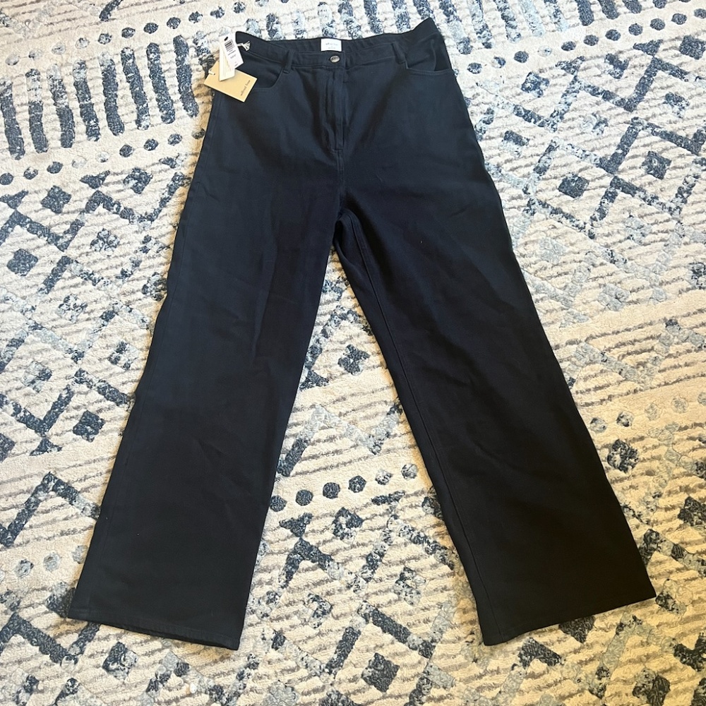 NWT Aritzia Wilfred Free Wide Leg Black Jeans Sz 12